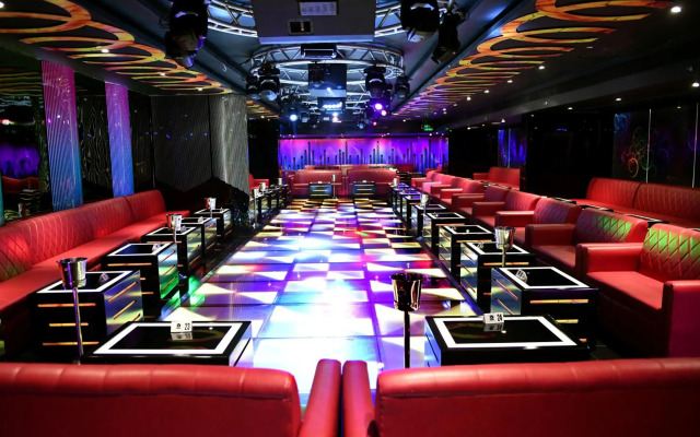 Atiram Olaya Suites Hotel