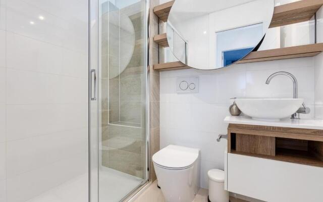 Fortuna 37 - Luxury Apartment with AC and Pool