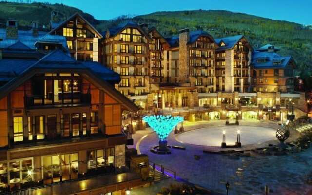 4 Bedroom + Den Luxury Residence at Solaris Residences