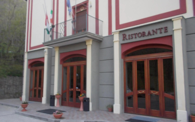 Royal Hotel Montevergine