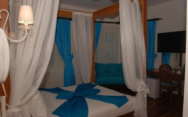 Mavi Inci Park Otel