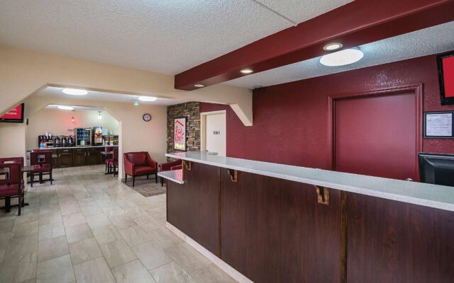 Red Roof Inn PLUS+ Huntsville - Madison