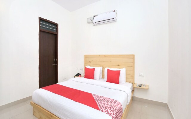 OYO 12351 Hotel Chandigarh