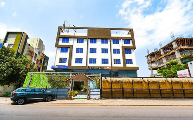 Fabhotel Prime Emerald I