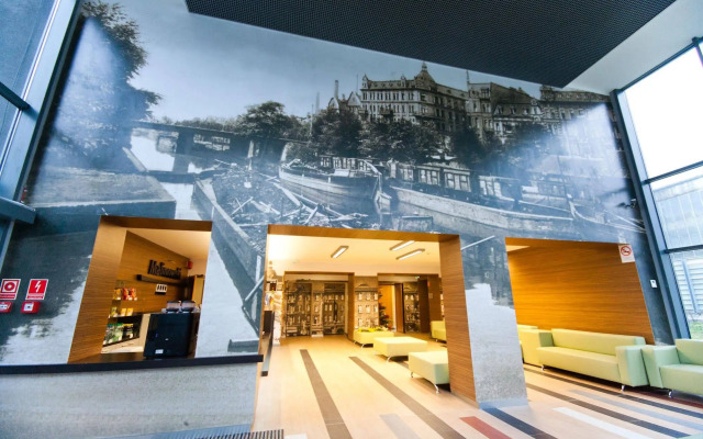 Hotel Malinowski Business