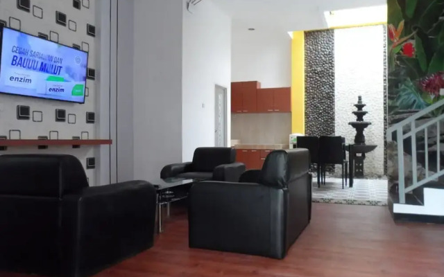 INNCA - Villa Jatidiri Semarang