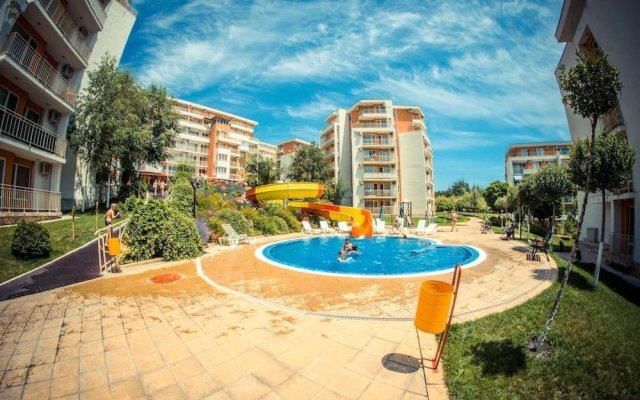 Beautiful 2-bed Apartment in Sveti Vlas