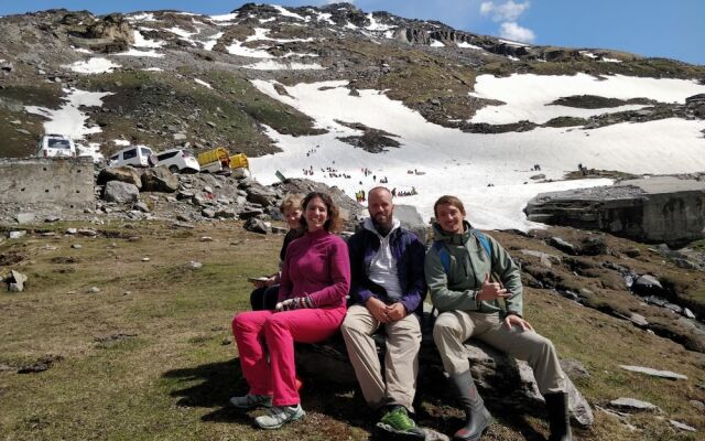 Madpackers Manali - Hostel