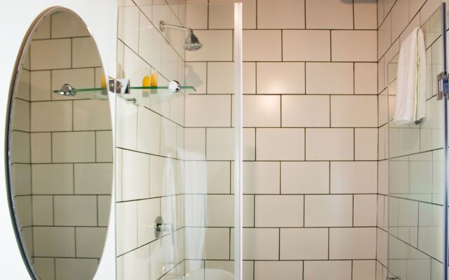 Neighbourgood Castle