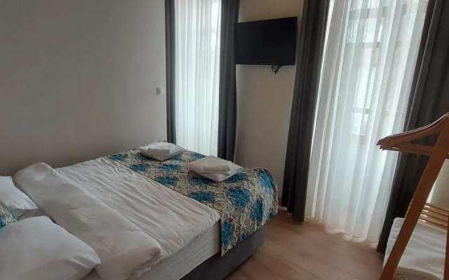 Pürhayal Çeşme