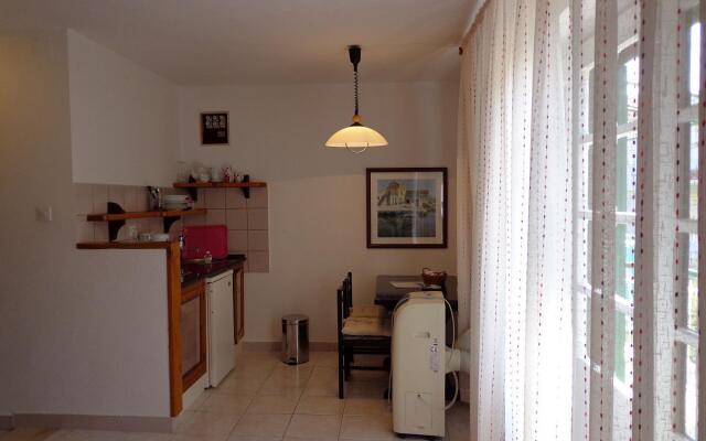 Brane - 150m from sea - SA4(2)