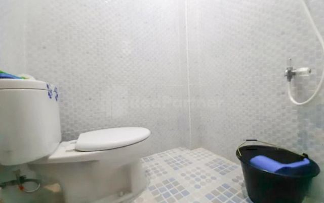 Wisma Pinggir Mitra RedDoorz