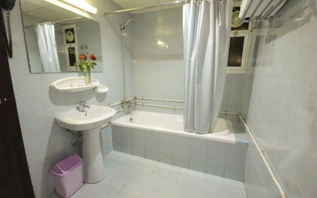 Royal Prince Hotel