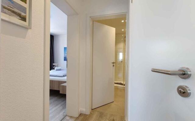 Grosse-Ferienwohnung-14-mit-Meerblick-und-Strandkorb-im-Haus-Seeluft-in-Duhnen