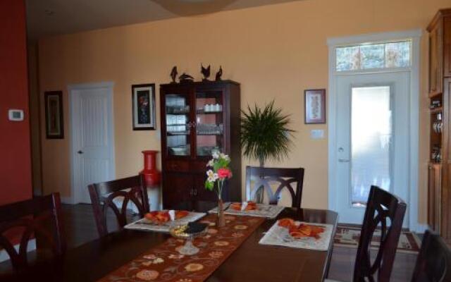 Rowena's Retreat