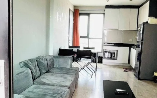 2 Bed Room Beautiful Location - Central Pattaya