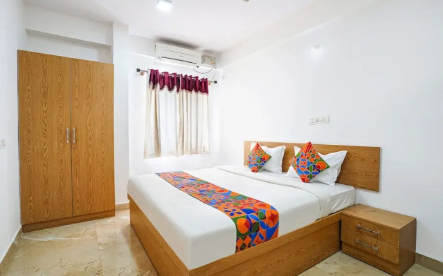 Fabhotel Humming Suites