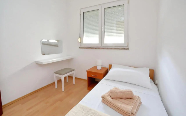 Pepi Apartments 2