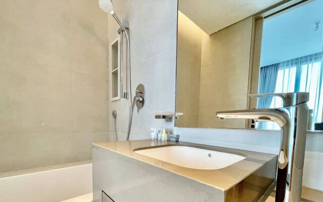 Ultimate Luxury at The Address Jumeirah Beach Residence