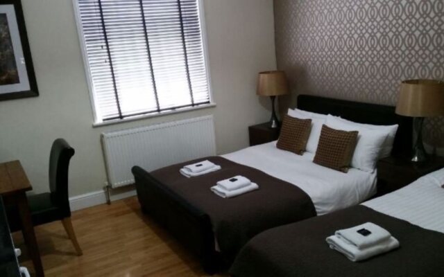 Aviva Guest House