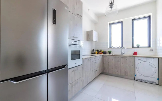 Magical 3BR/Parking with amazing view, city center