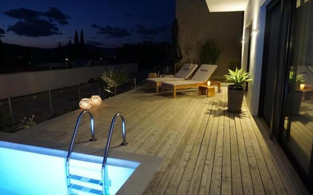 Villa Dimi private pool, sea view & 3 bedrooms