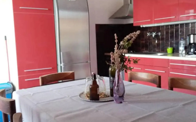 Bernard Sea View Apartments