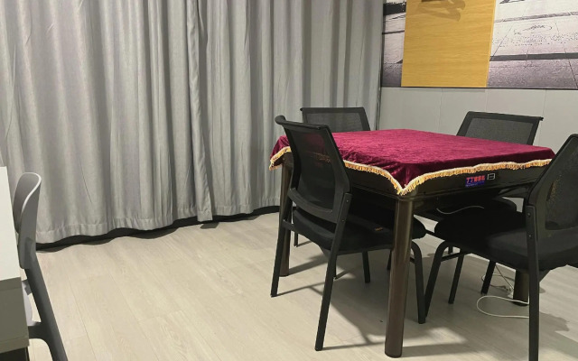 Home Inn Bobai Cloud (Haiyang Jinhailuo Plaza)