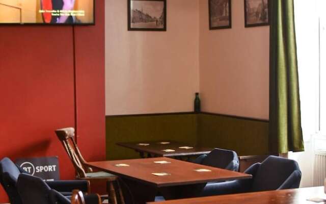 The Crown & Woolpack
