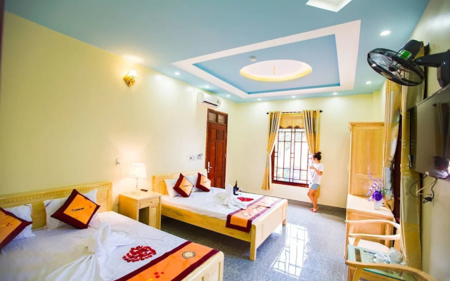 Dong Den Hotel