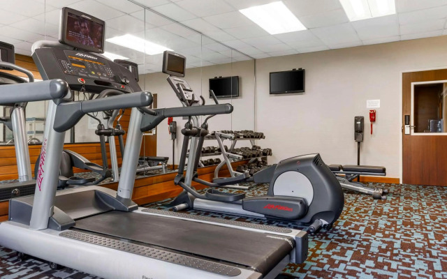 Comfort Inn & Suites Green Bay Stadium Area