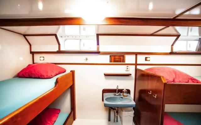 Amsterdam Hotelboat