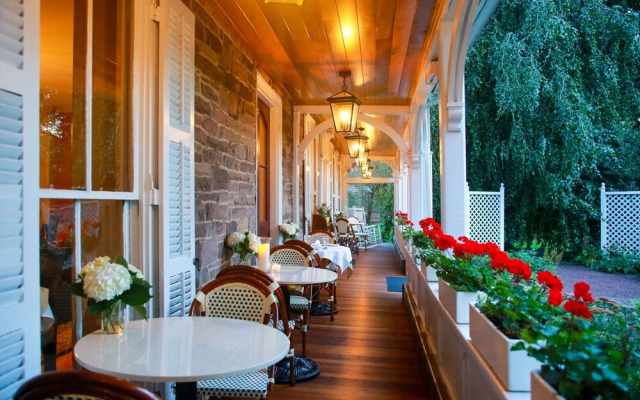Woolverton Inn