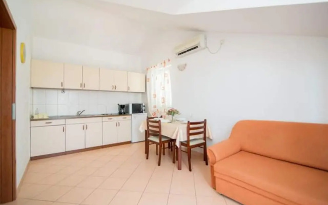 Apartments Batinic - Two Bedroom Apartment With Terrace and Sea View