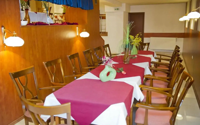 Samaa Hotel