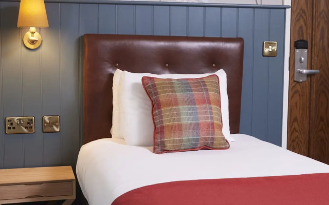 Castle Hotel by Greene King Inns