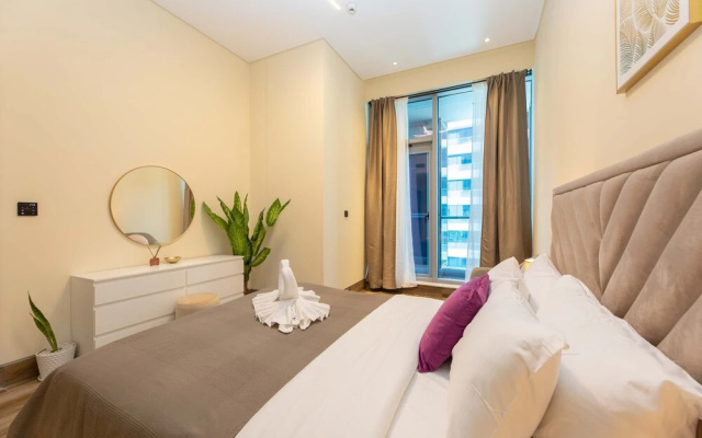 LUX 1BR Near B.khalifa