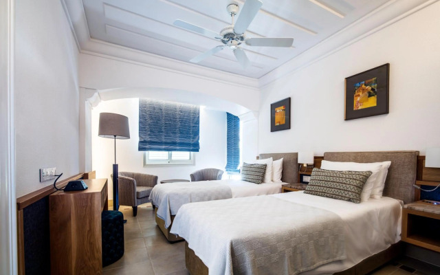 Columbia Beach Resort