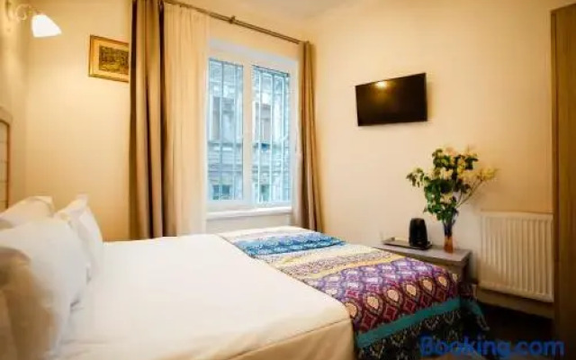 Freedom Square Hostel