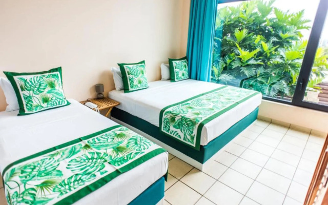 Tahiti Airport Motel