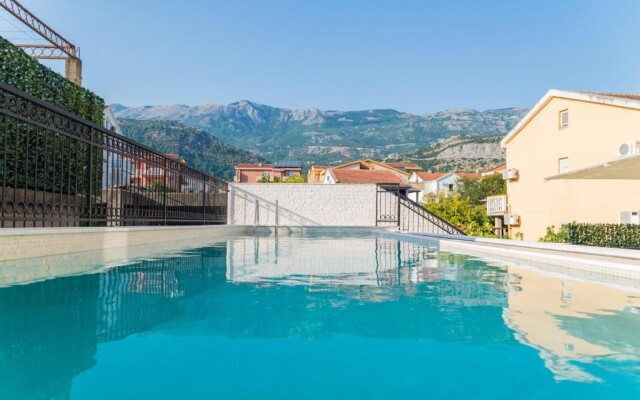 Hotel Kadmo by Aycon