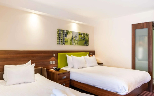 Hampton By Hilton Sheffield