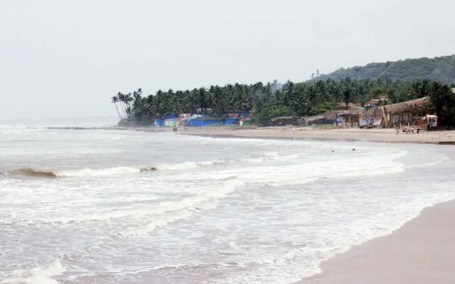 Royale Amata By the Beach