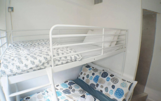 Tung Wo Guest House