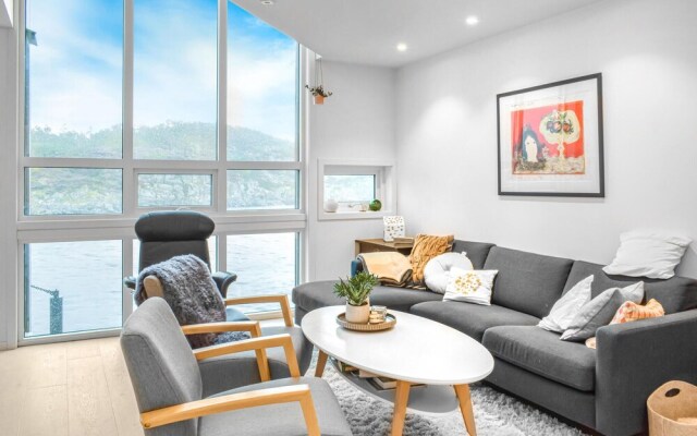 Beautiful Home in Stolmen With 4 Bedrooms and Wifi