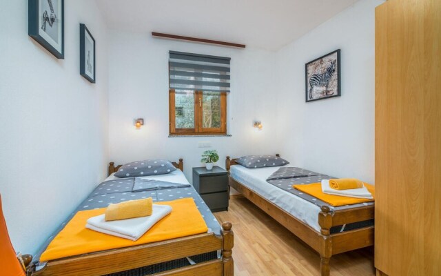 Stunning Apartment in Njivice With Wifi and 2 Bedrooms