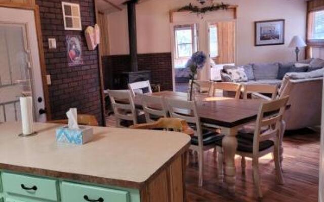 Greer Point Trails End Cabins