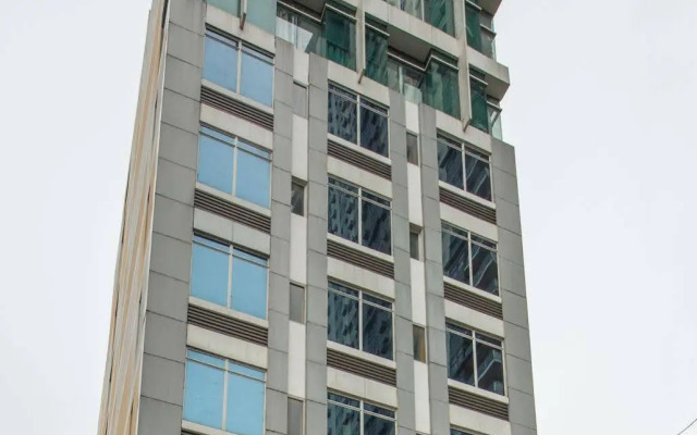 V Hotel