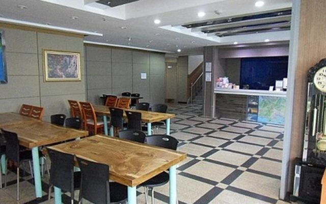 Green Resortel