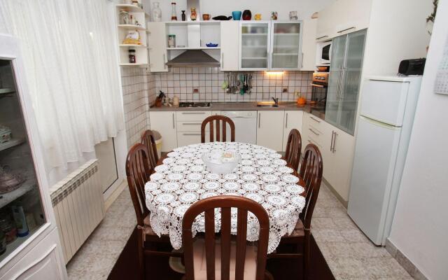 Kaza - 50m From the Beach With Parking - A3